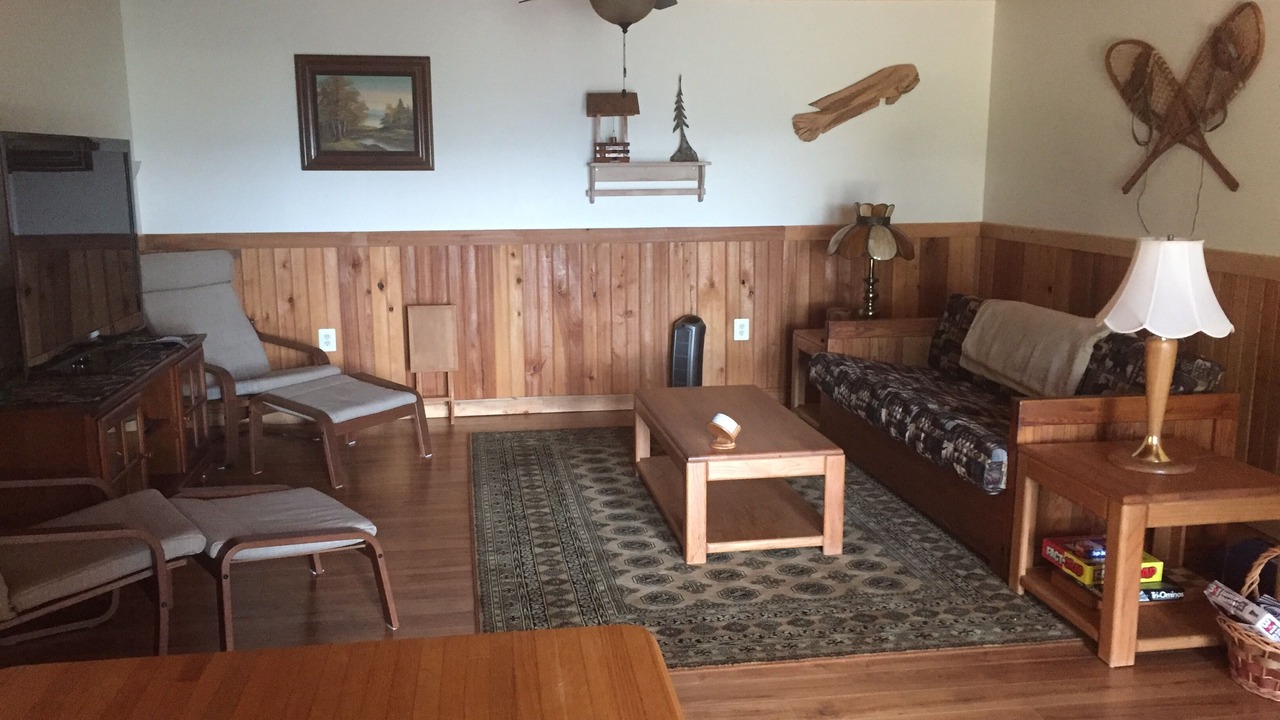Photo of Livingroom in Purlear