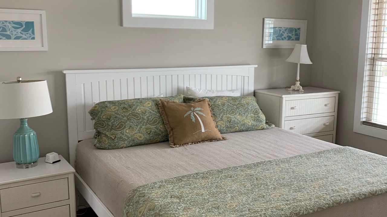 Photo of Bedroom in Ocean Isle Beach