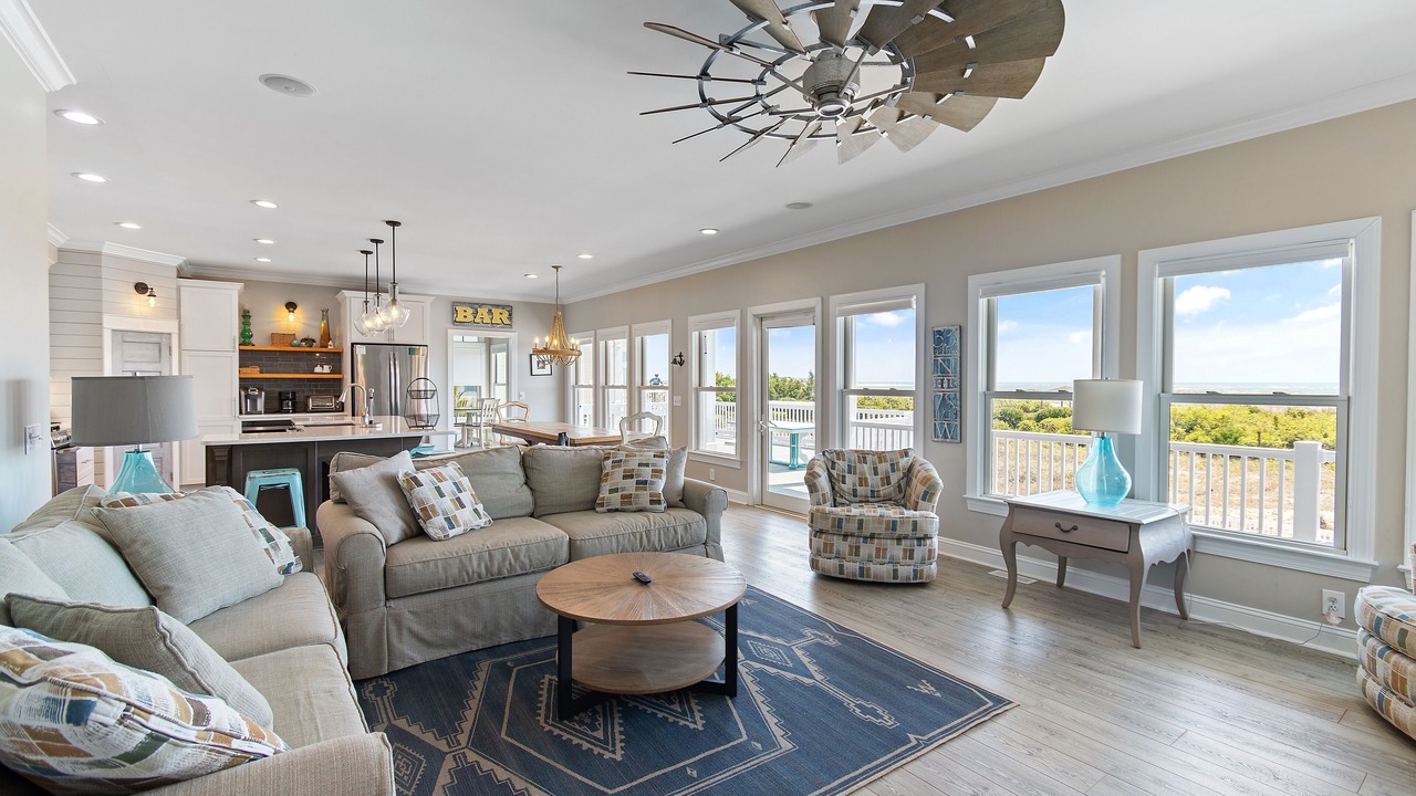 Photo of Livingroom in Holden Beach