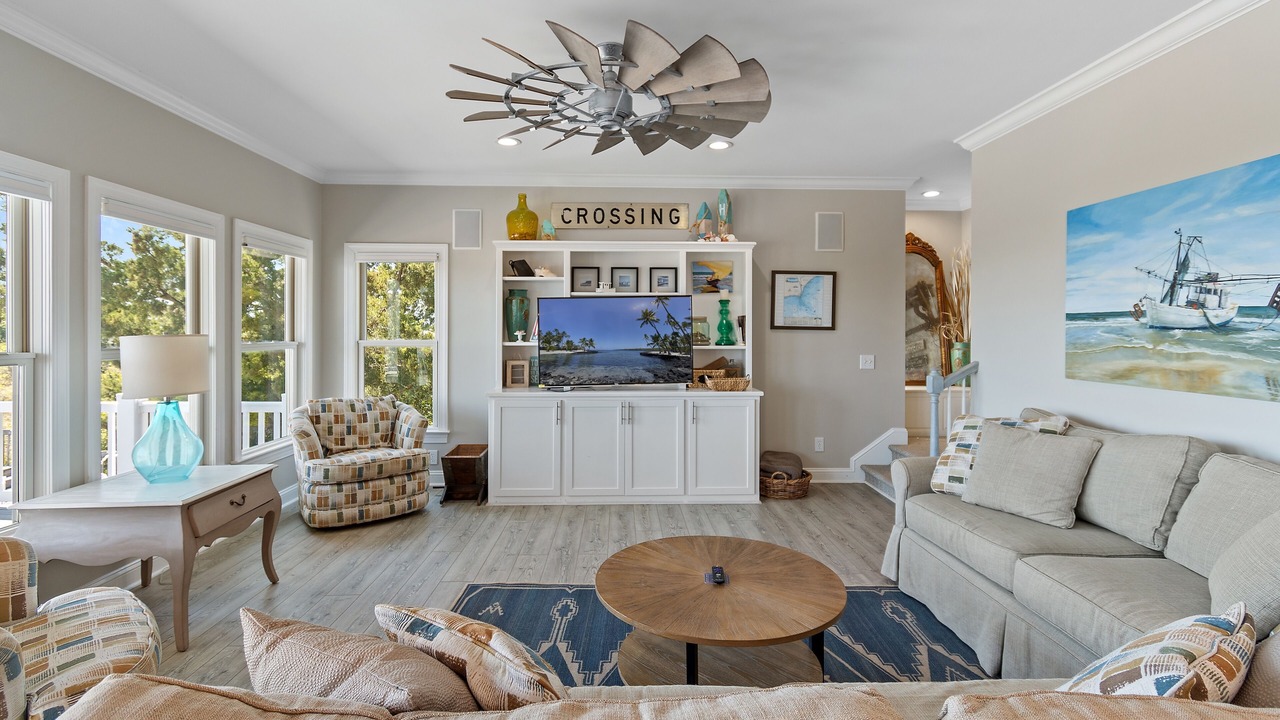 Photo of Livingroom in Holden Beach