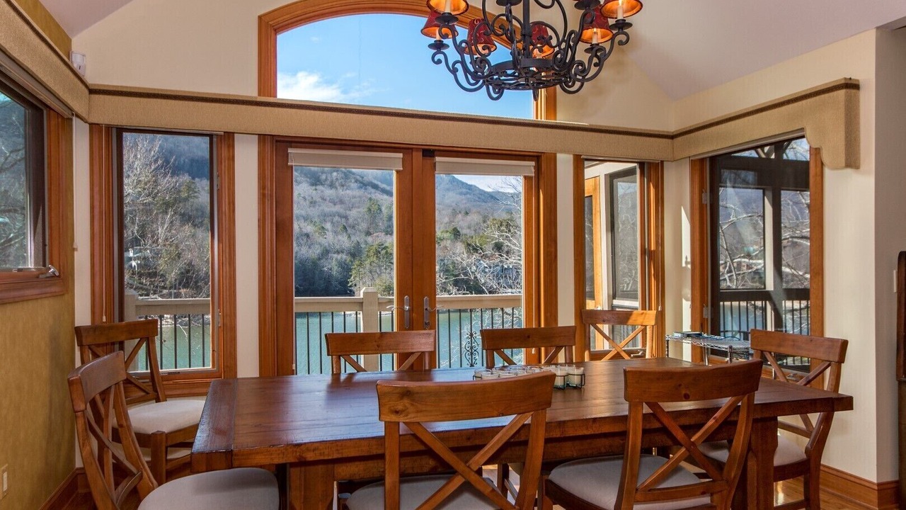 Photo of Outdoor in Lake Lure