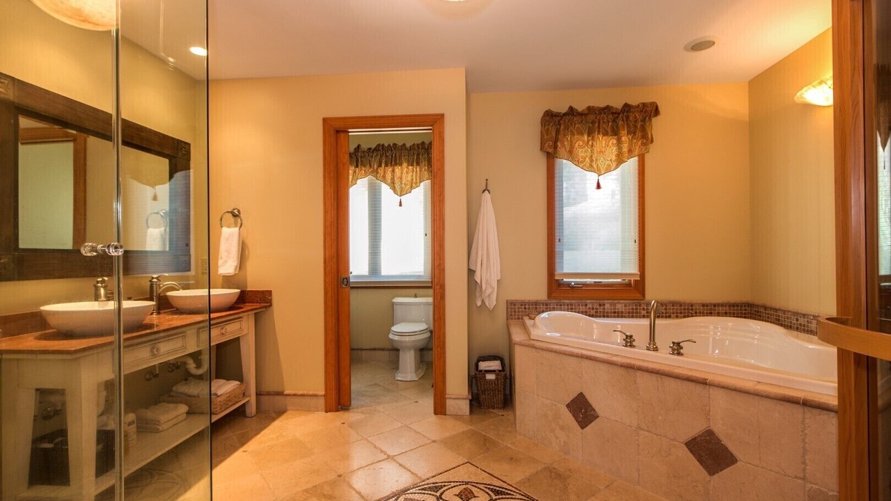 Photo of Bathroom in Lake Lure