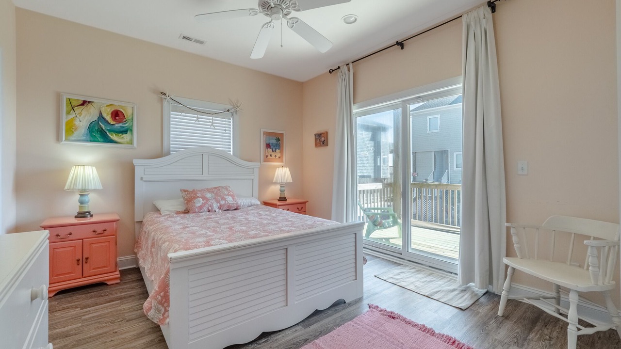 Photo of Patio Balcony in North Topsail Beach