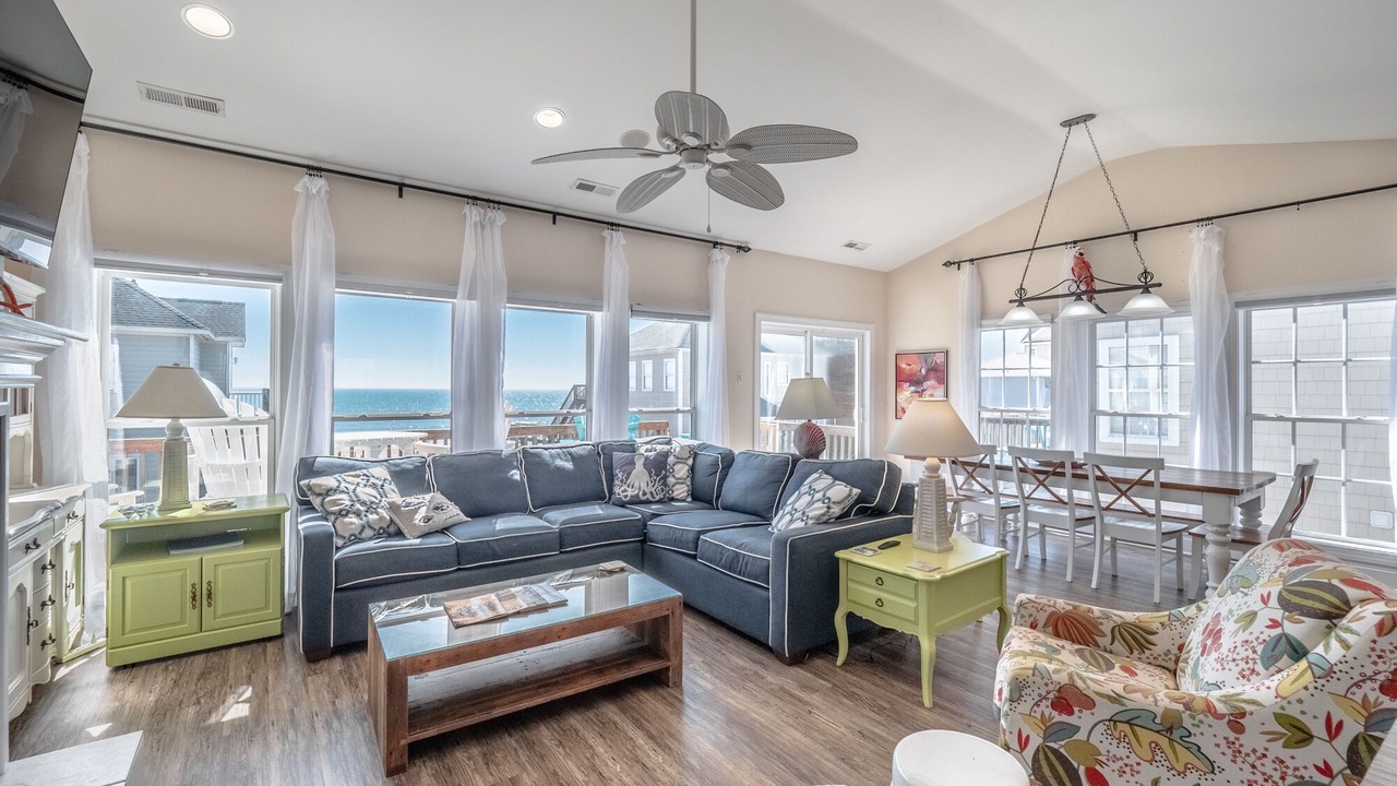 Photo of Bedroom in North Topsail Beach