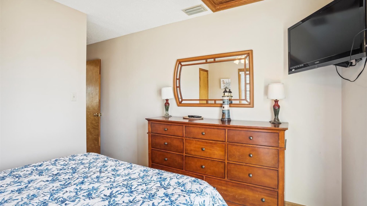 Photo of Bedroom in Ocean Sands