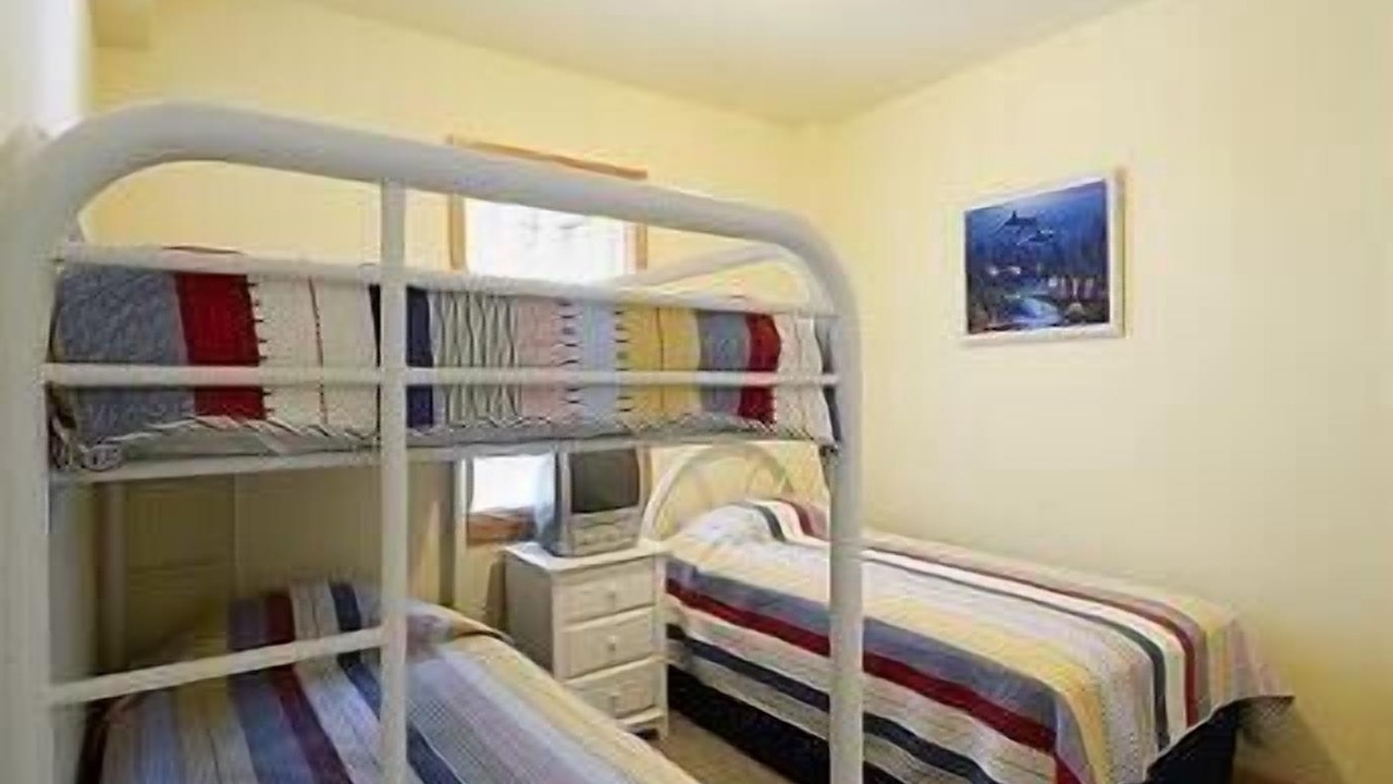 Photo of Bedroom in Whalehead Beach