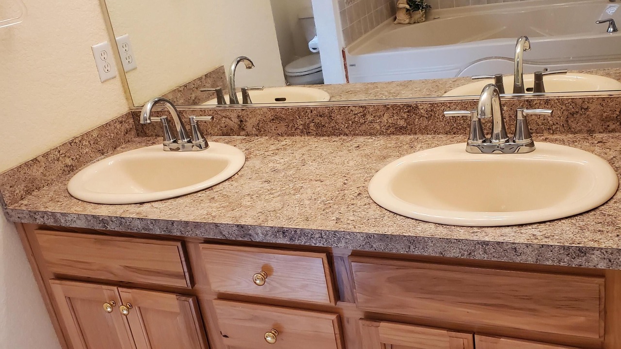 Photo of Bathroom in Whalehead Beach