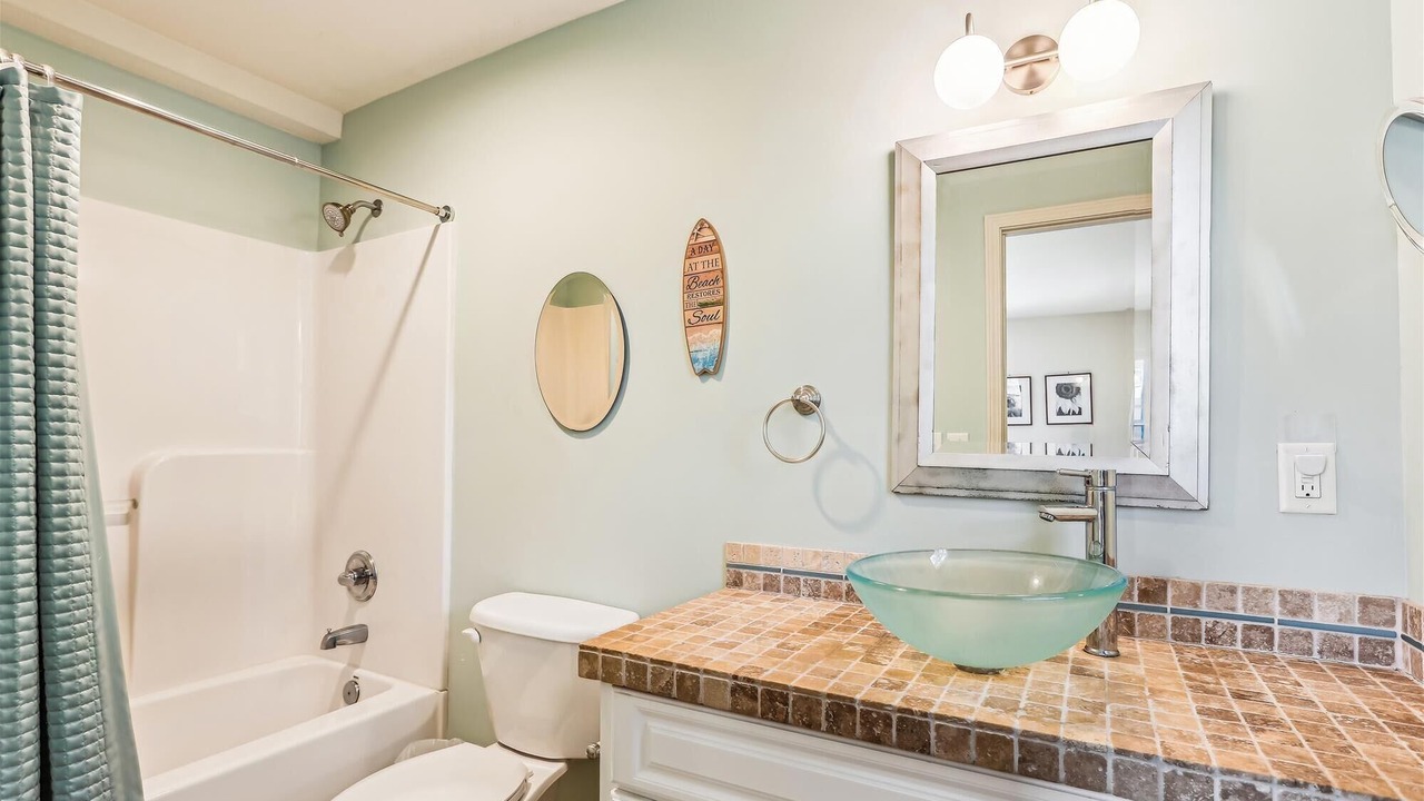 Photo of Bathroom in Ocean Sands