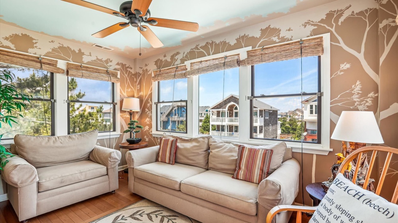 Photo of Livingroom in Ocean Sands