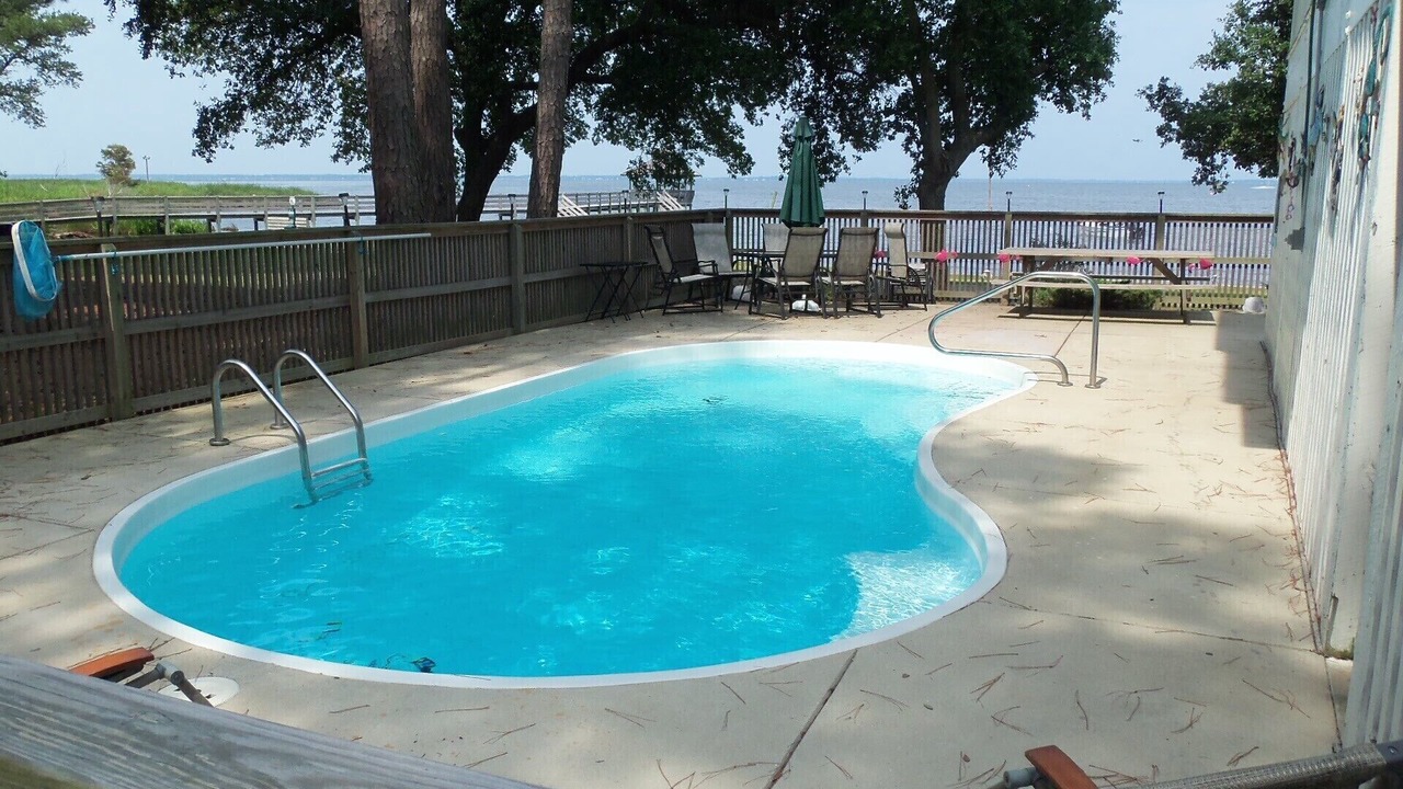 Photo of Outdoor in Corolla Light