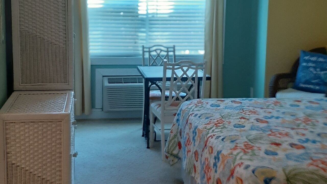Photo of Bedroom in Sunset Beach