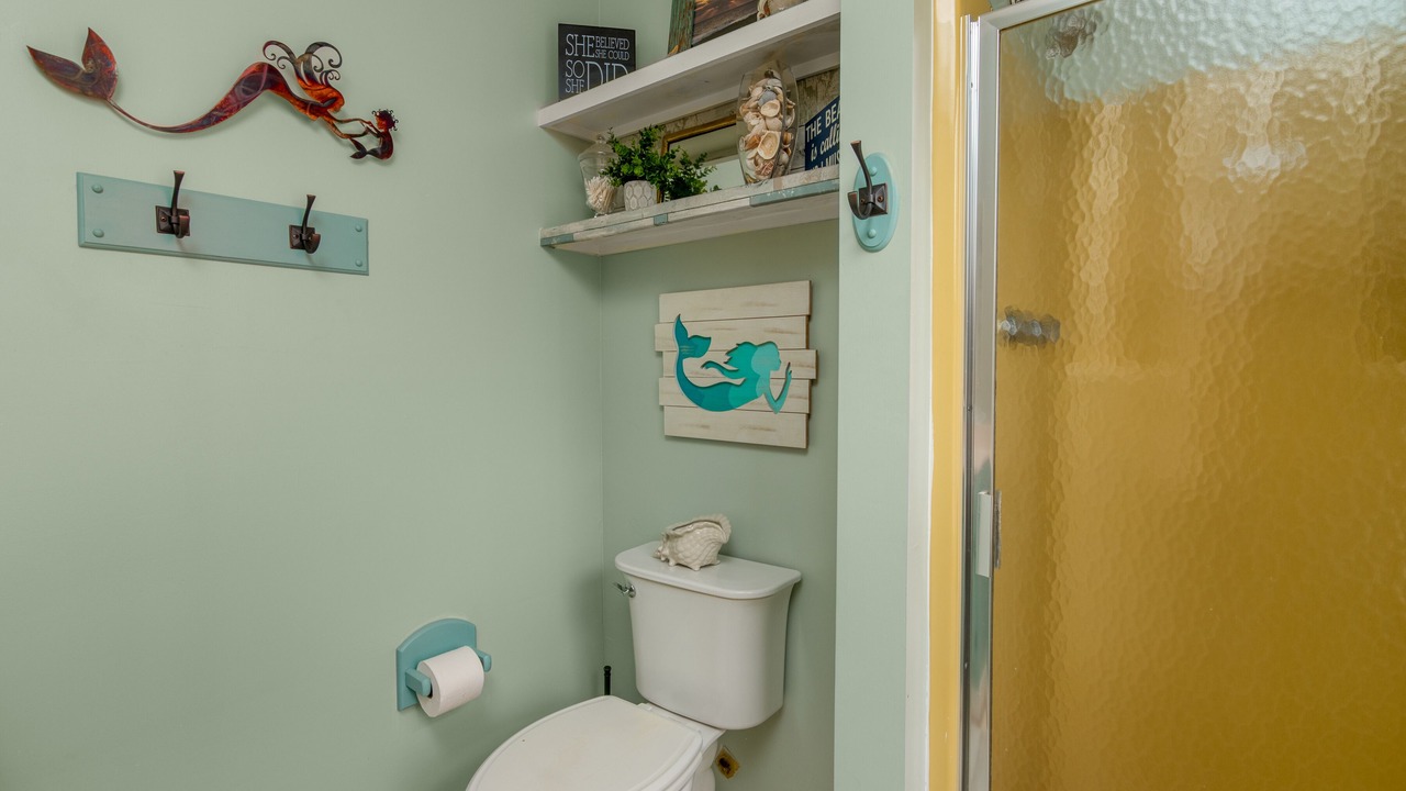 Photo of Bathroom in Colington