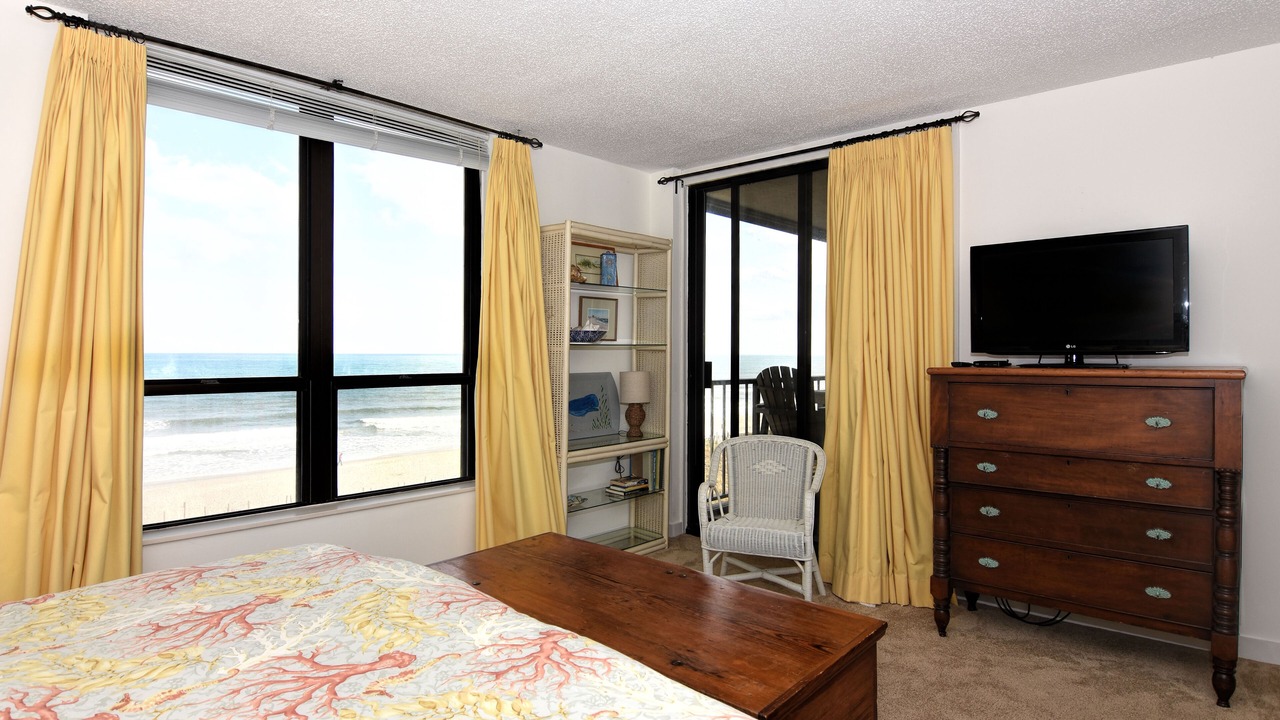 Photo of Bedroom in Wrightsville Beach