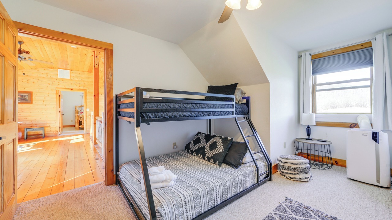 Photo of Bedroom in Waynesville