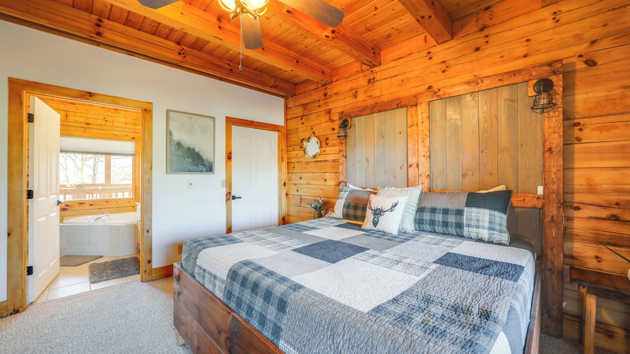 Photo of Bedroom in Waynesville