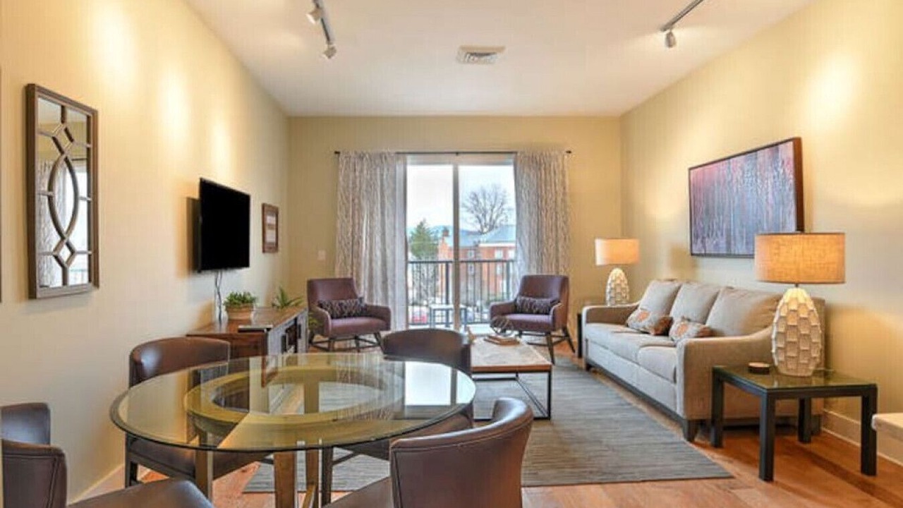 Photo of Livingroom in Downtown Asheville