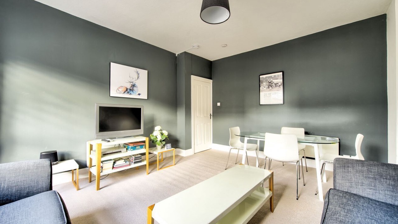 Photo of Livingroom in New Town