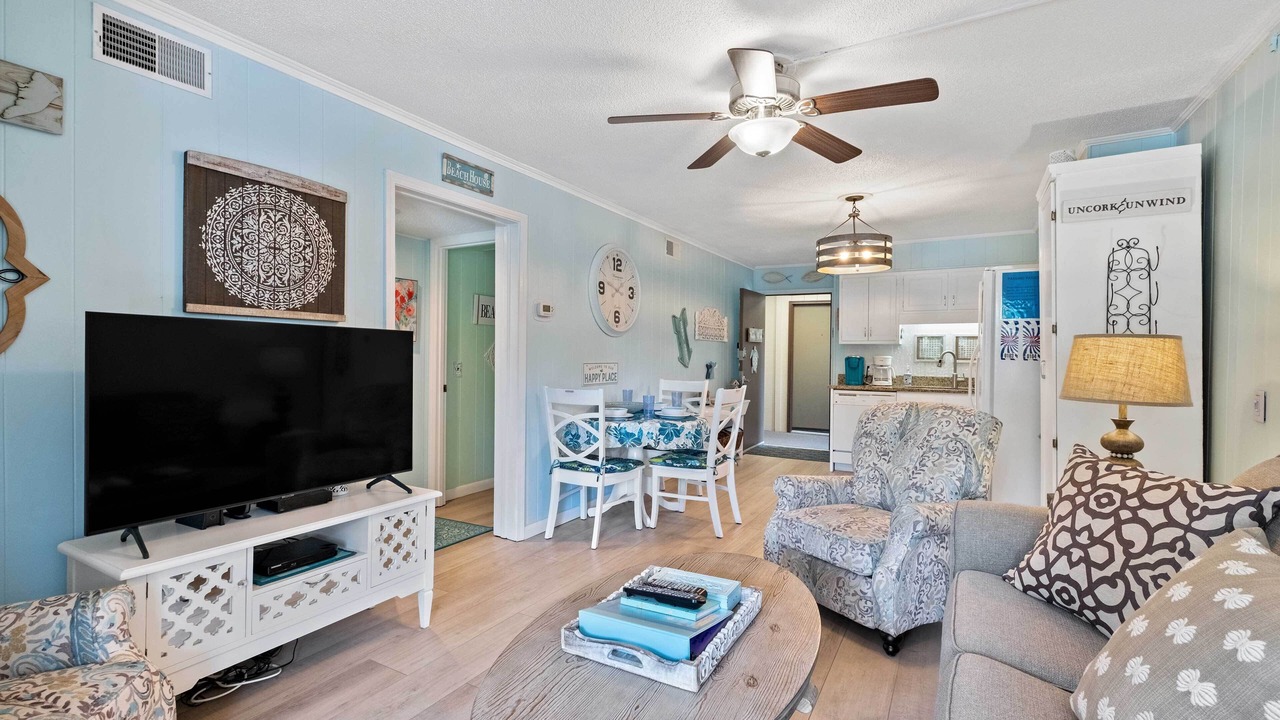 Photo of Bedroom in North Forest Beach