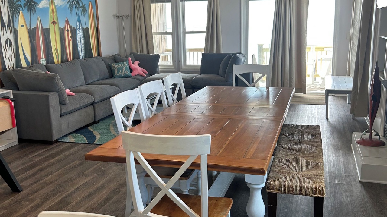 Photo of Livingroom in Surf City