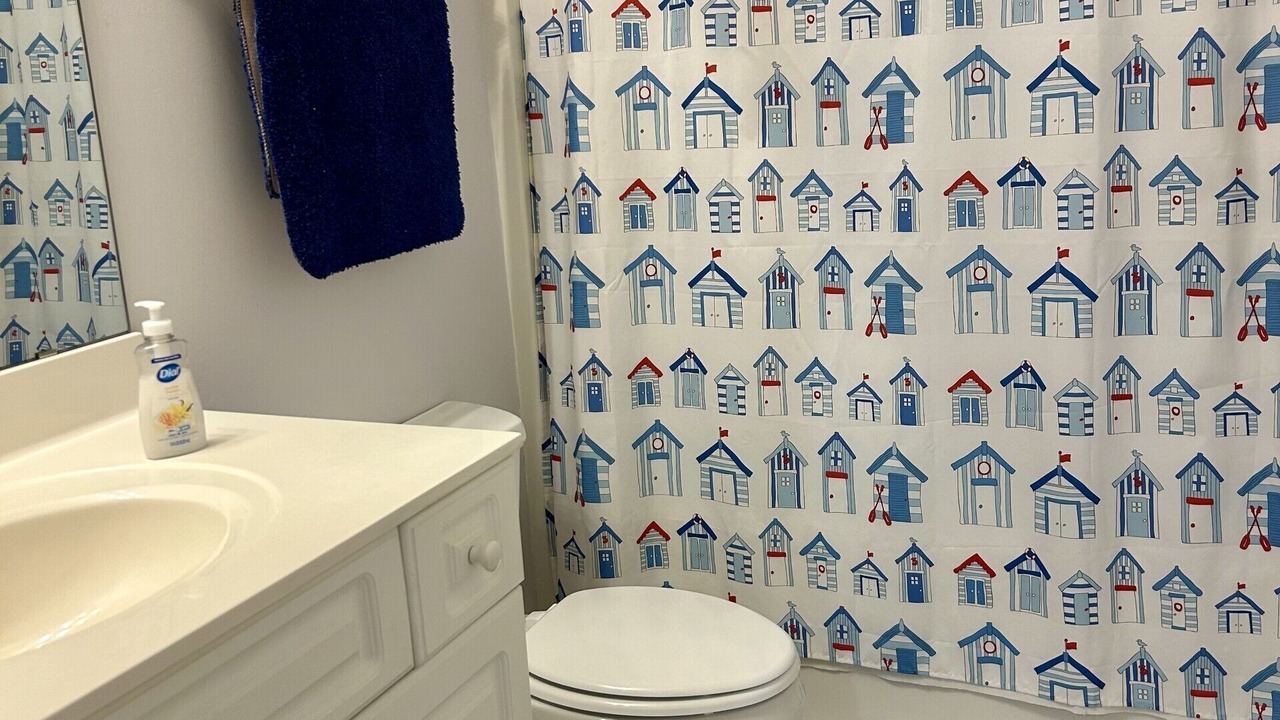Photo of Bathroom in Surf City