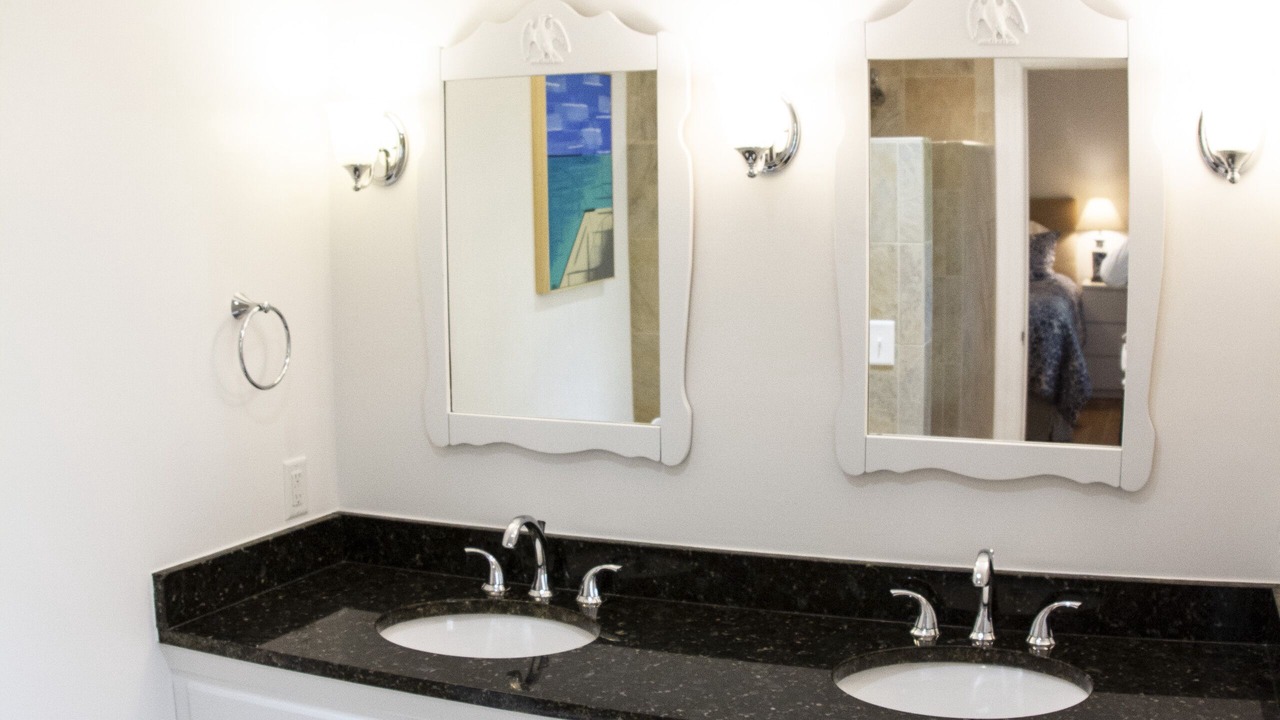 Photo of Bathroom in Old Town