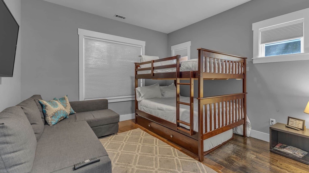 Photo of Bedroom in Talbot's Corner