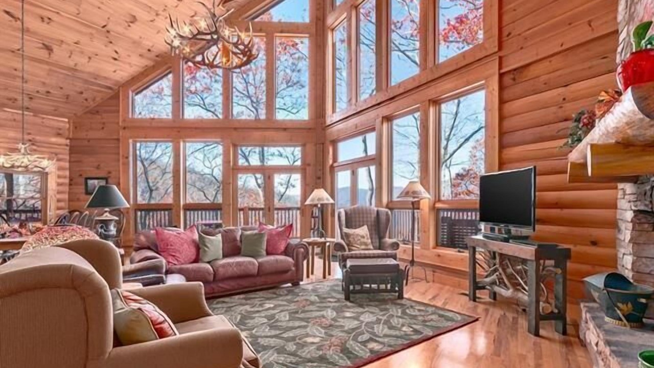 Photo of Livingroom in Waynesville