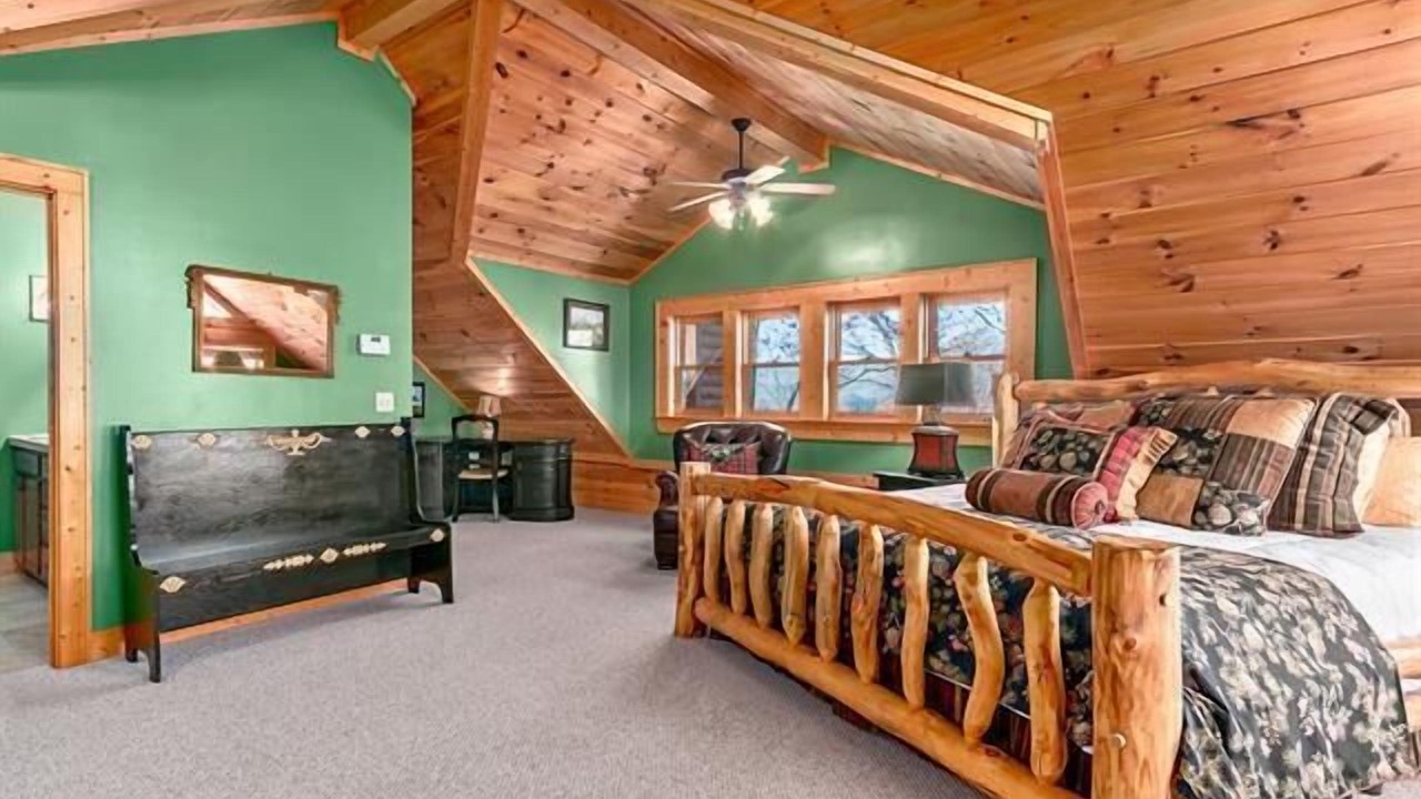 Photo of Bedroom in Waynesville