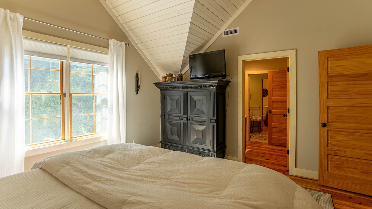 Photo of Bedroom in Banner Elk