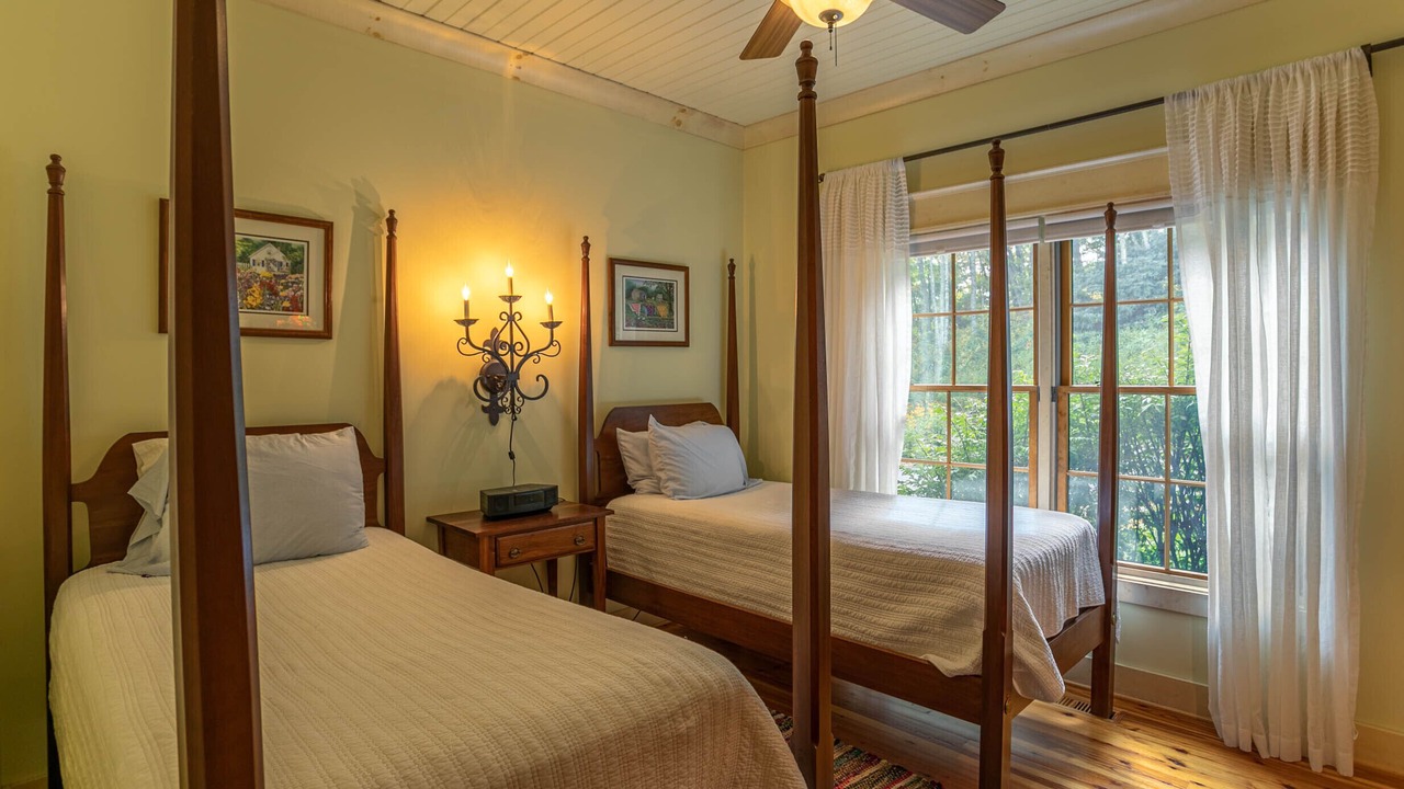 Photo of Bedroom in Banner Elk