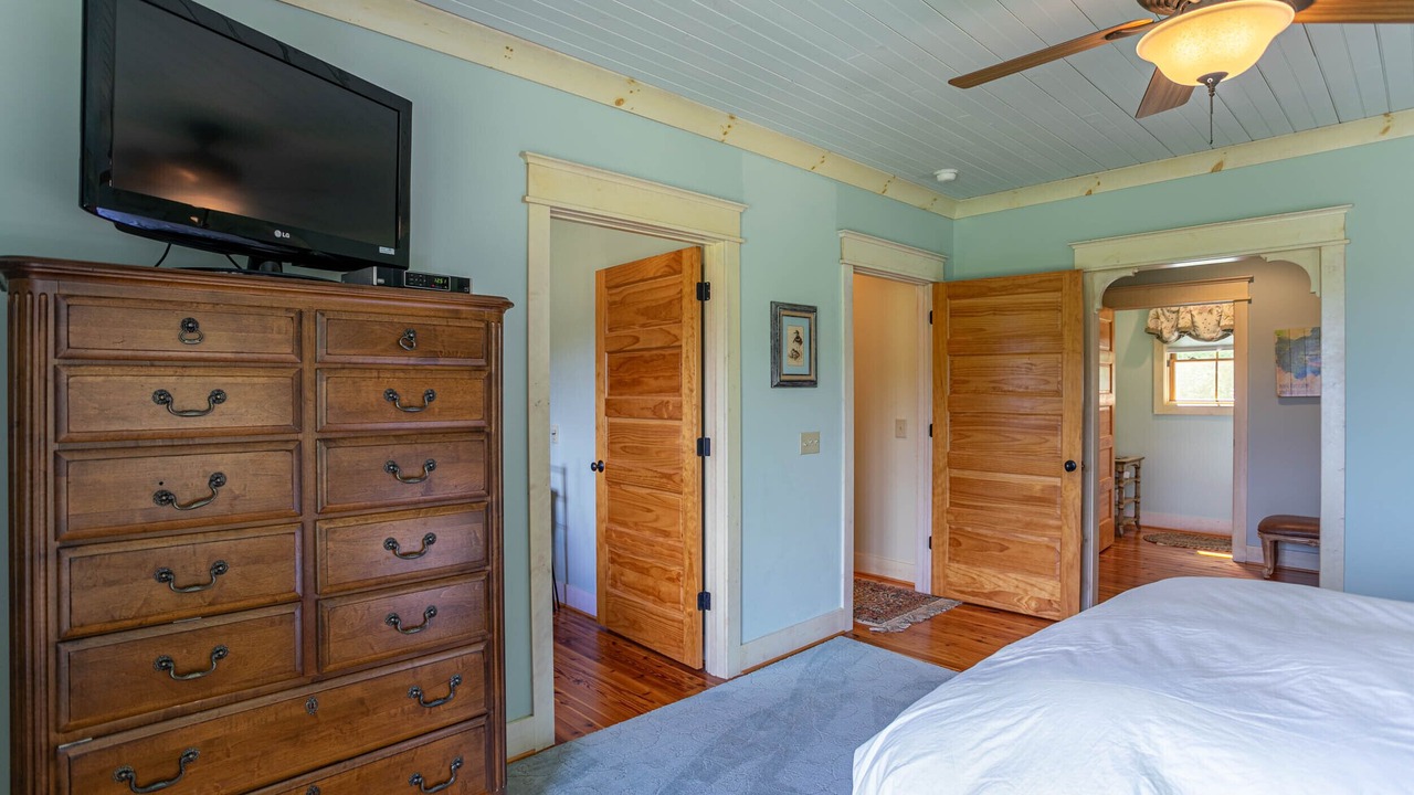 Photo of Bedroom in Banner Elk