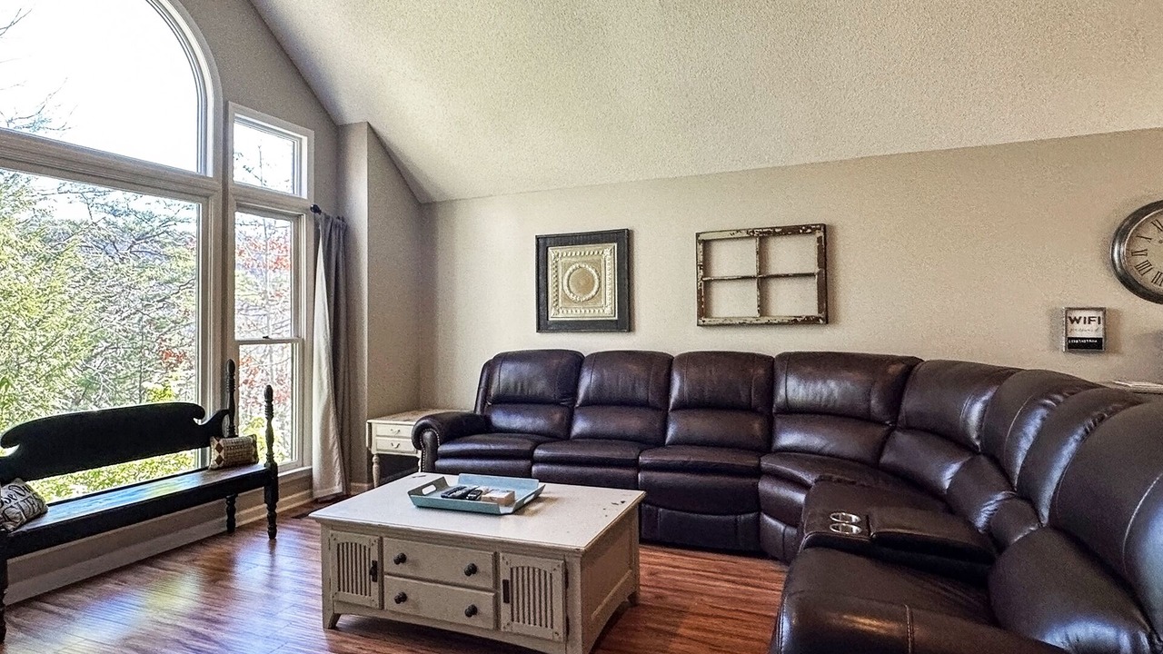 Photo of Livingroom in Lake Lure
