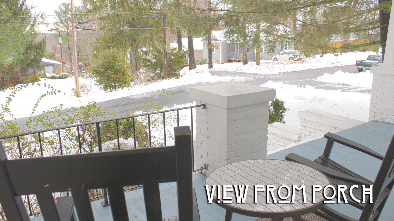Photo of Patio Balcony in Hendersonville