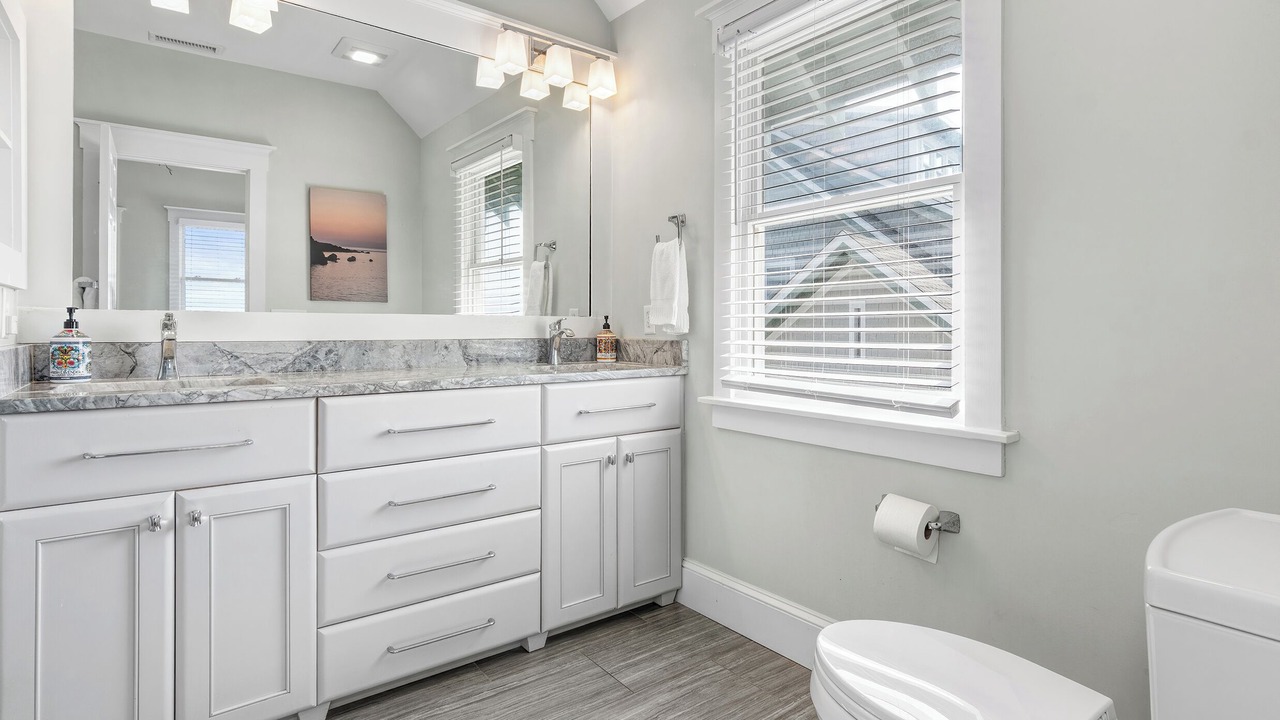 Photo of Bathroom in Flora's Bluff