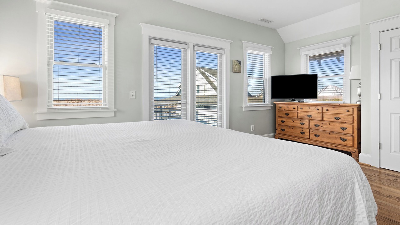 Photo of Bedroom in Flora's Bluff