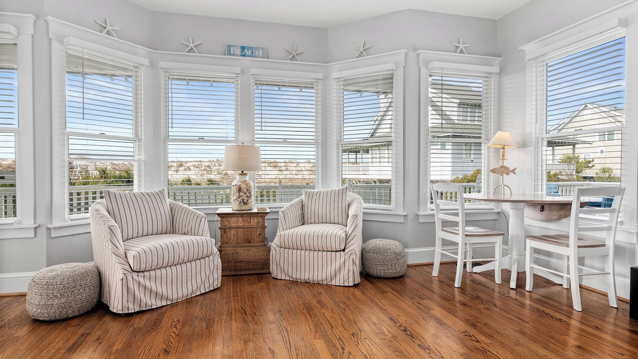 Photo of Livingroom in Flora's Bluff