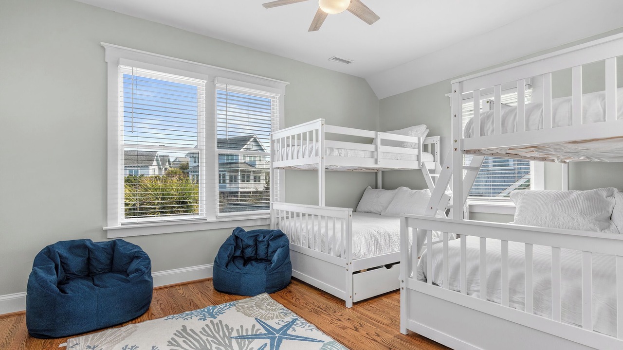 Photo of Bedroom in Flora's Bluff
