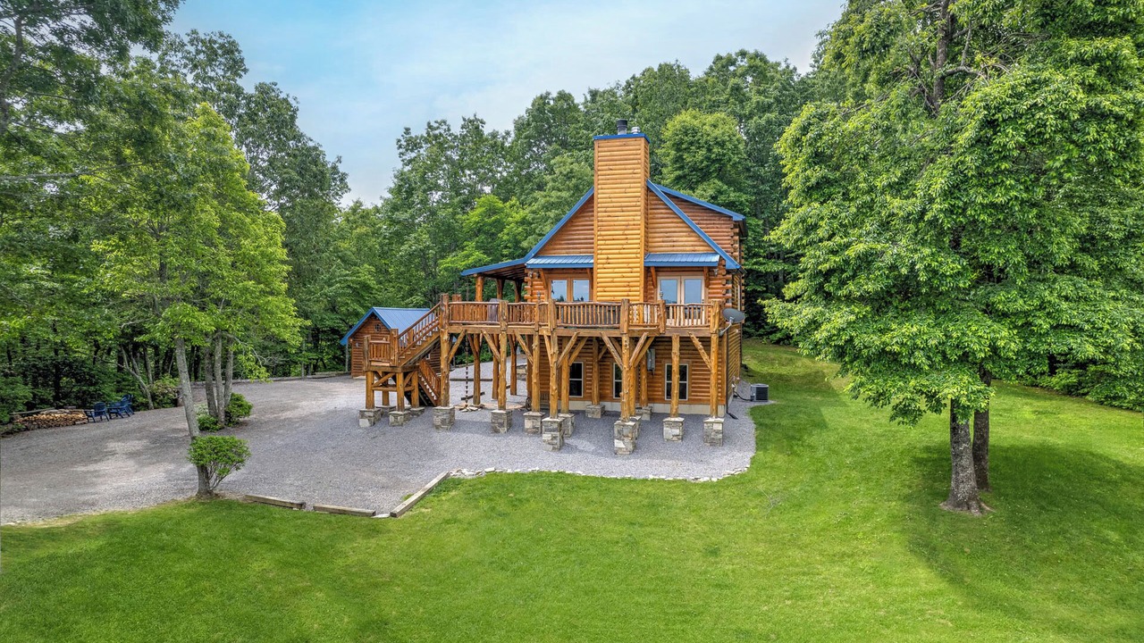 Photo of Outdoor in Black Mountain