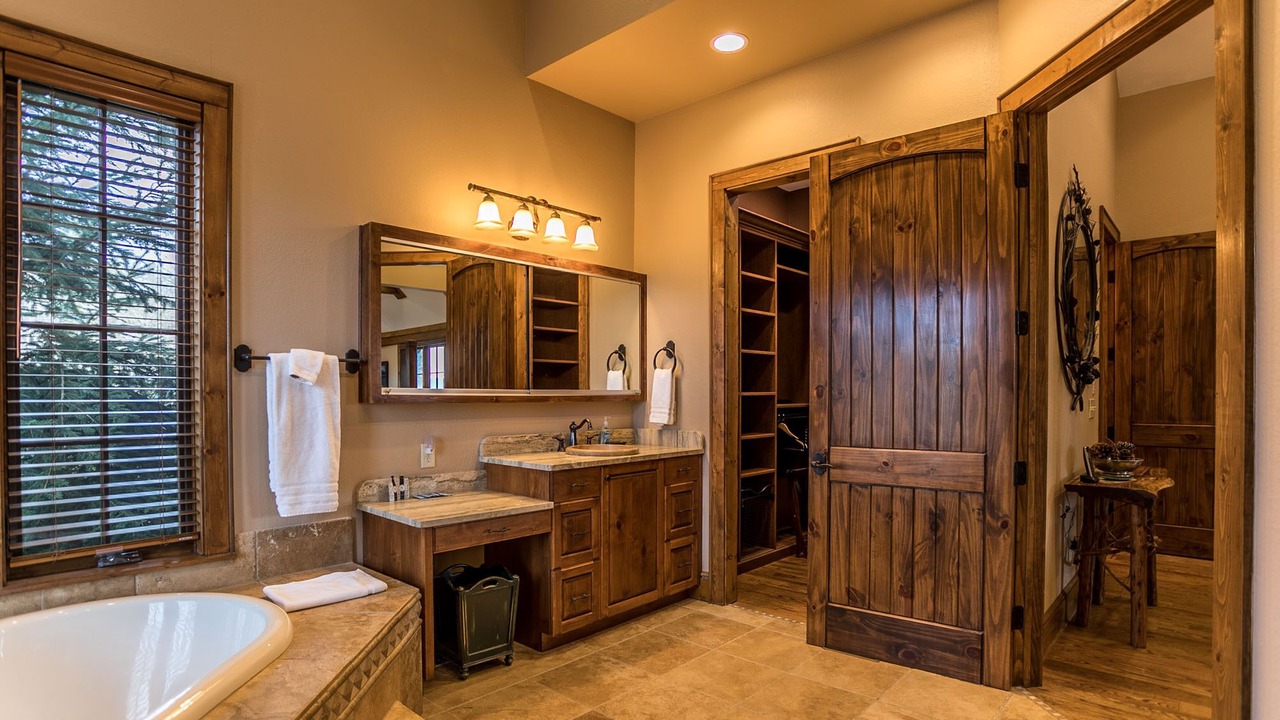 Photo of Bathroom in Newland