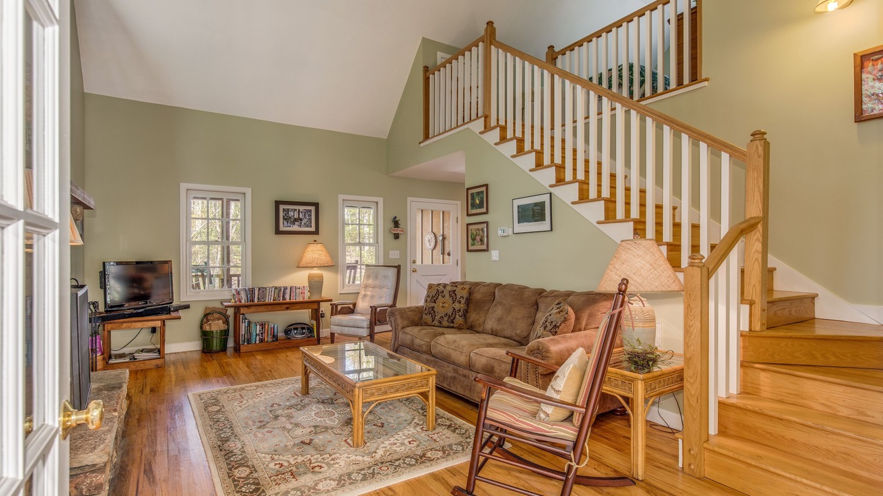 Photo of Livingroom in Pisgah Forest