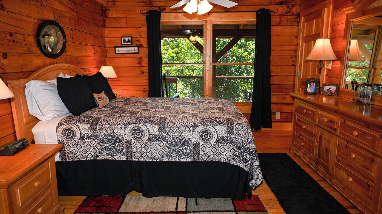 Photo of Bedroom in Bostic