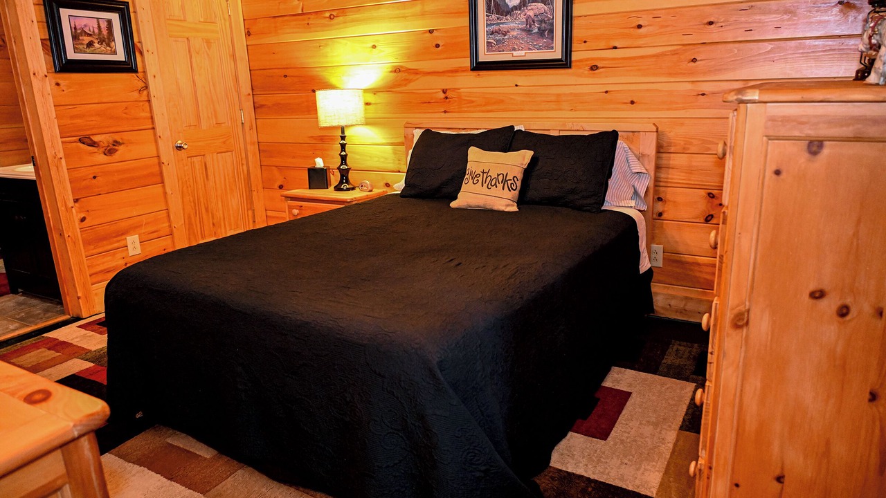 Photo of Bedroom in Bostic
