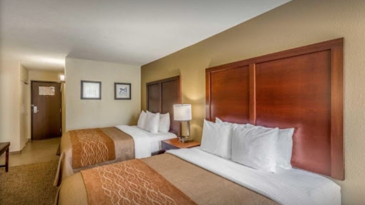 Photo of Bedroom in Executive Park