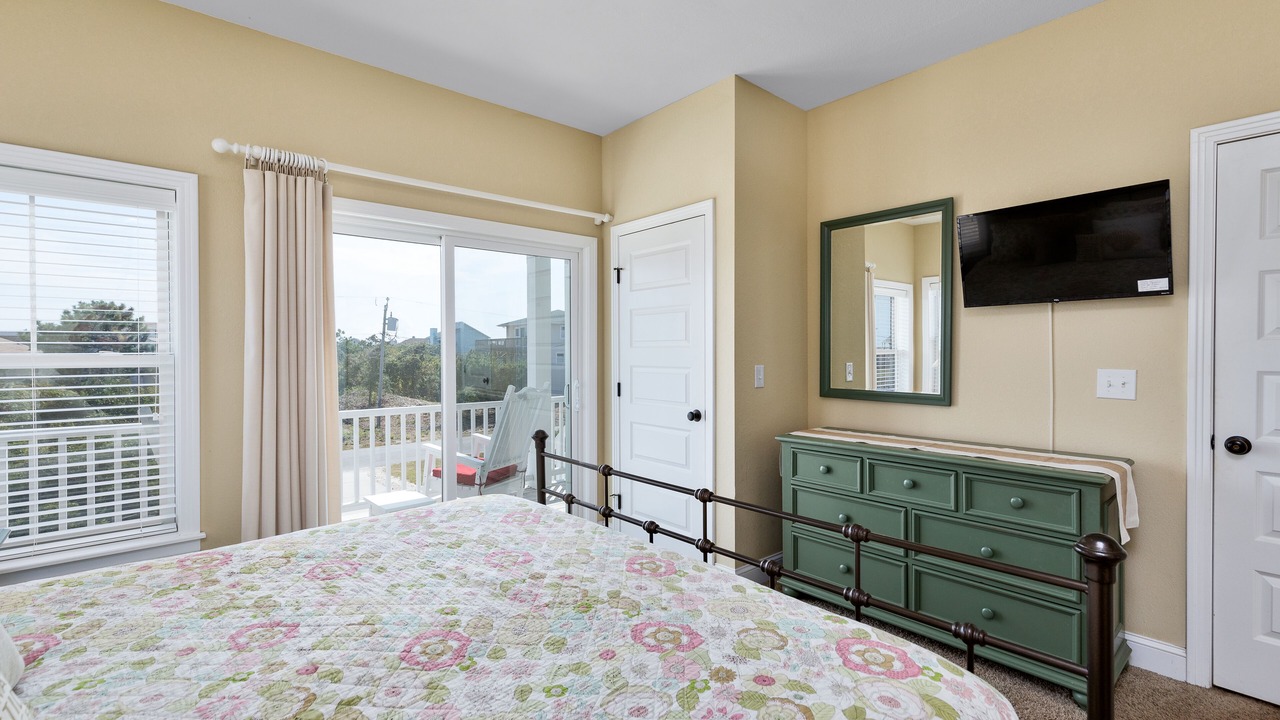 Photo of Bedroom in Ocean Sands