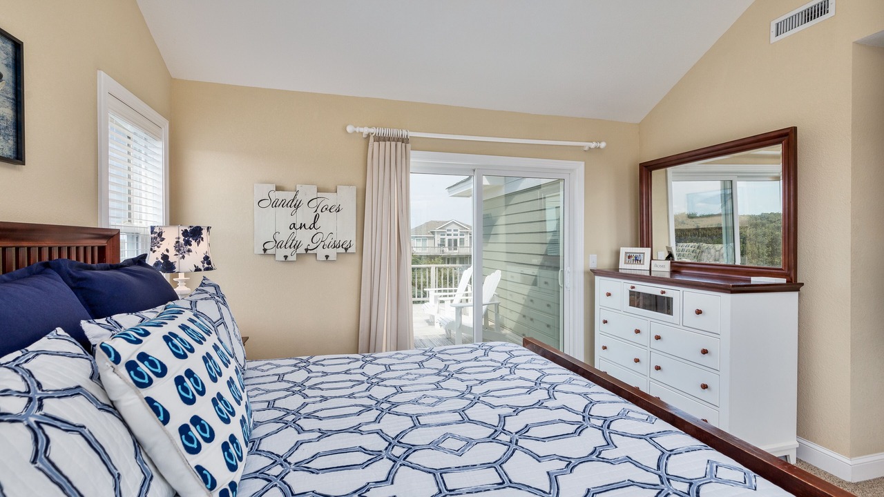 Photo of Bedroom in Ocean Sands