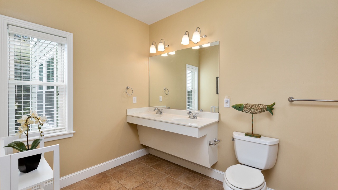 Photo of Bathroom in Ocean Sands