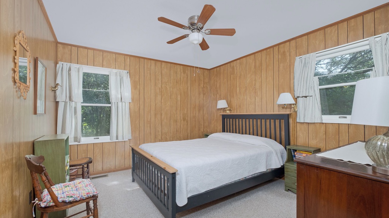 Photo of Bedroom in Southern Shores