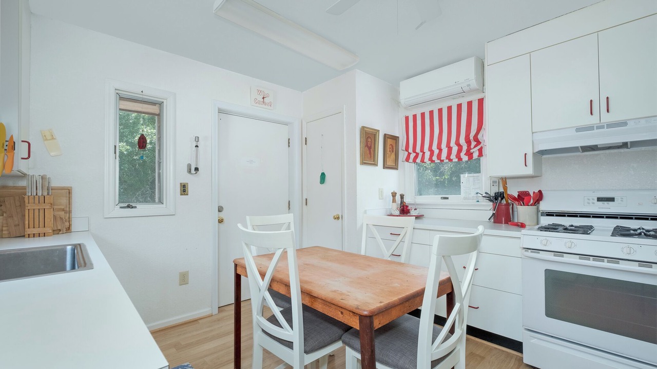 Photo of Kitchen in Southern Shores