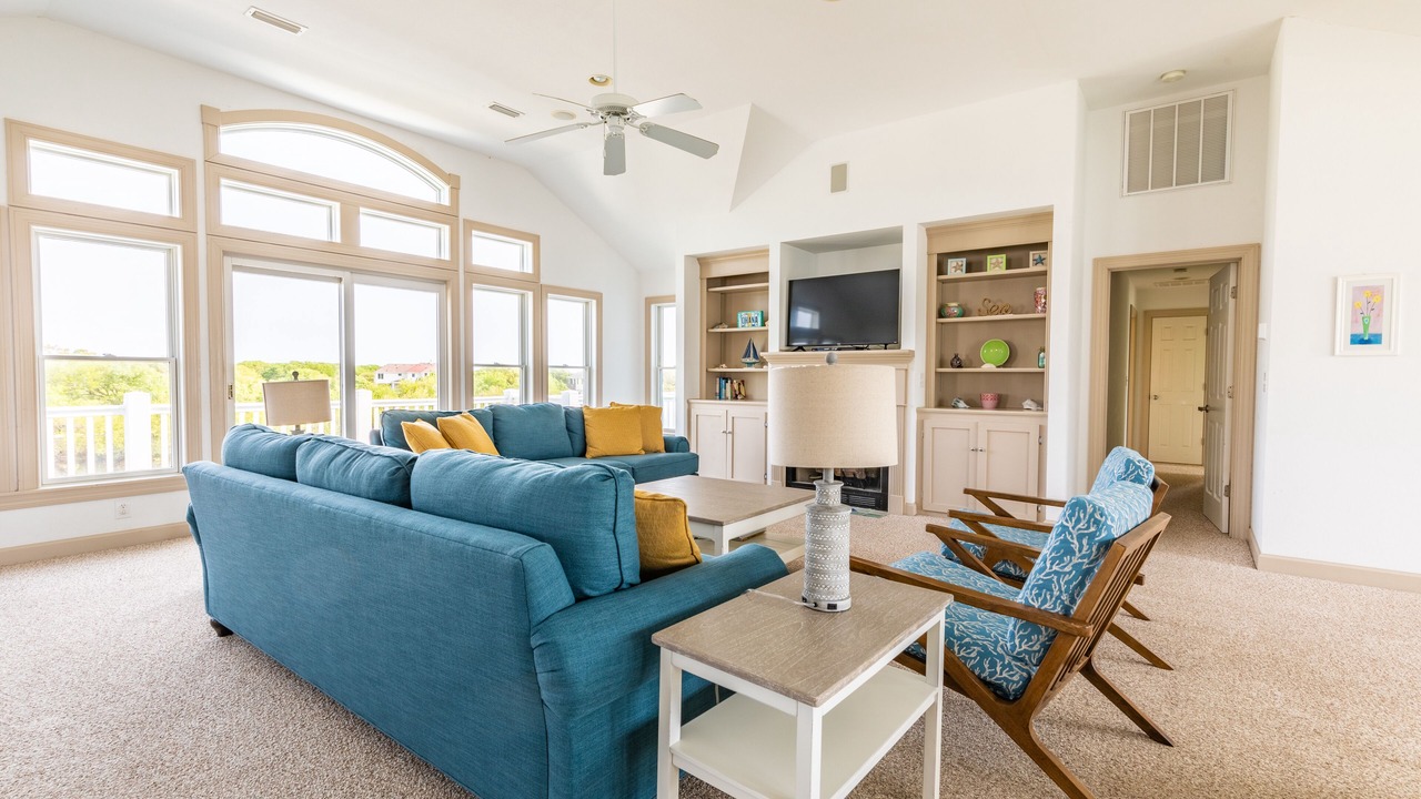 Photo of Livingroom in Southern Shores