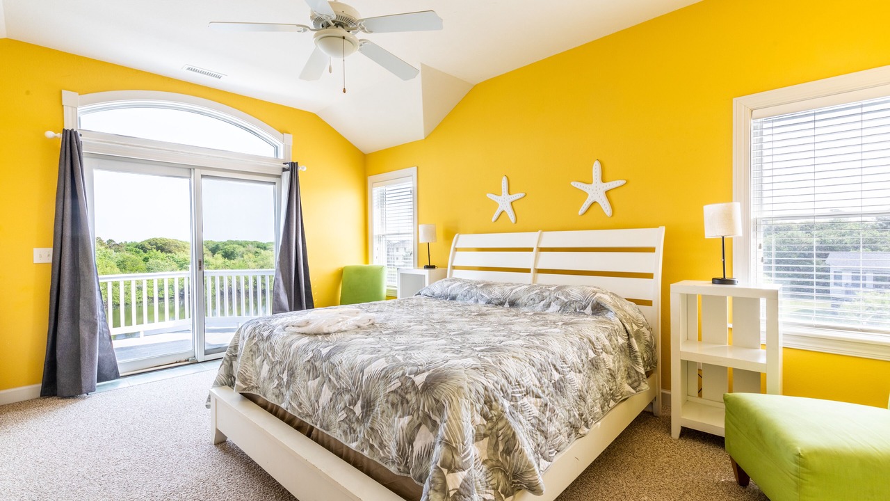 Photo of Bedroom in Southern Shores
